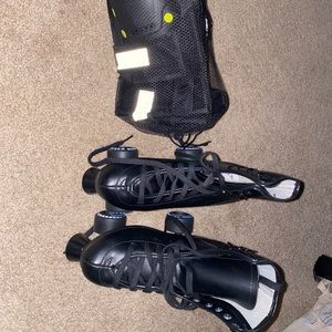 Size 7 Roller Skates